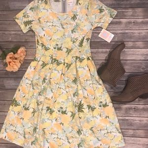LULAROE Amelia NWT